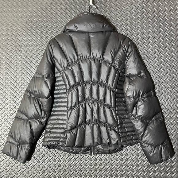 GUESS Quilted Shiny Black Puffer‎ Jacket Womans Size Large - Picture 5 of 7